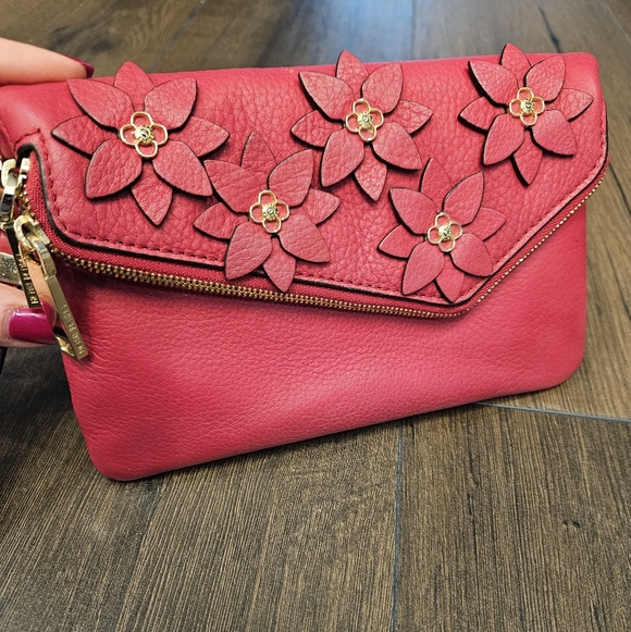 Henri Bendel Red Debutante Asymmetric Clutch Wristlet with Floral Appliqué - Picture 4 of 13